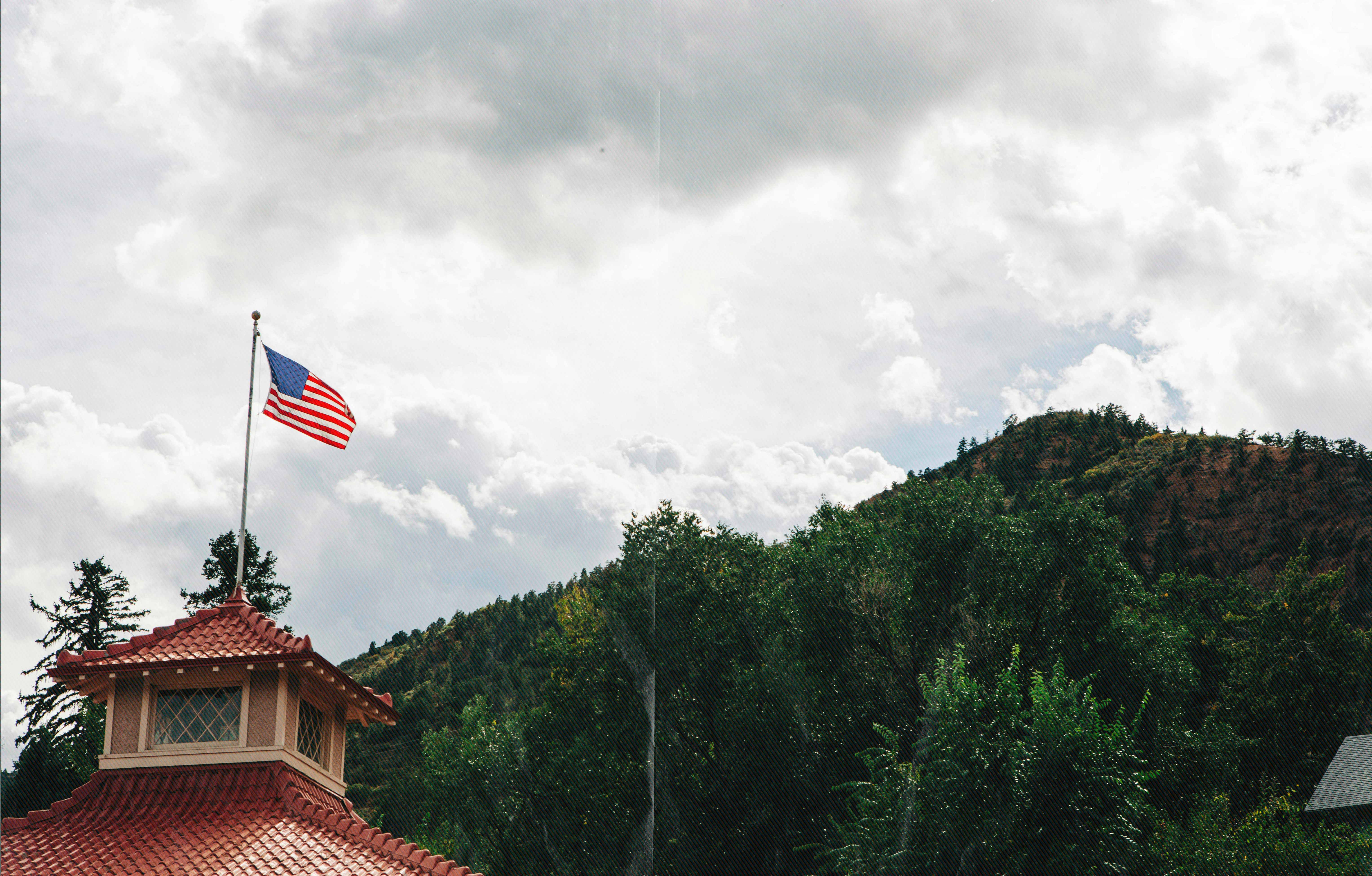 The Locals' Guide: 5 Manitou Springs Hidden Gems Most Visitors Never Find